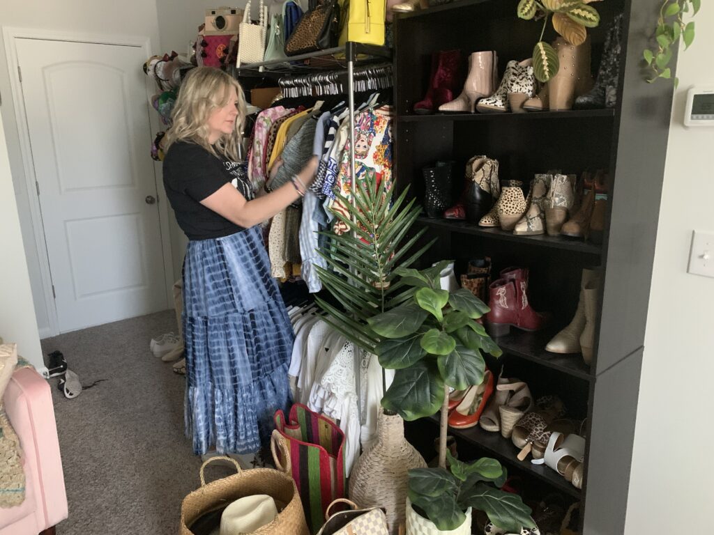 Savannah Blogger, Being Mrs. Fowler, 6 Projects to do while you are home, home update, closet room