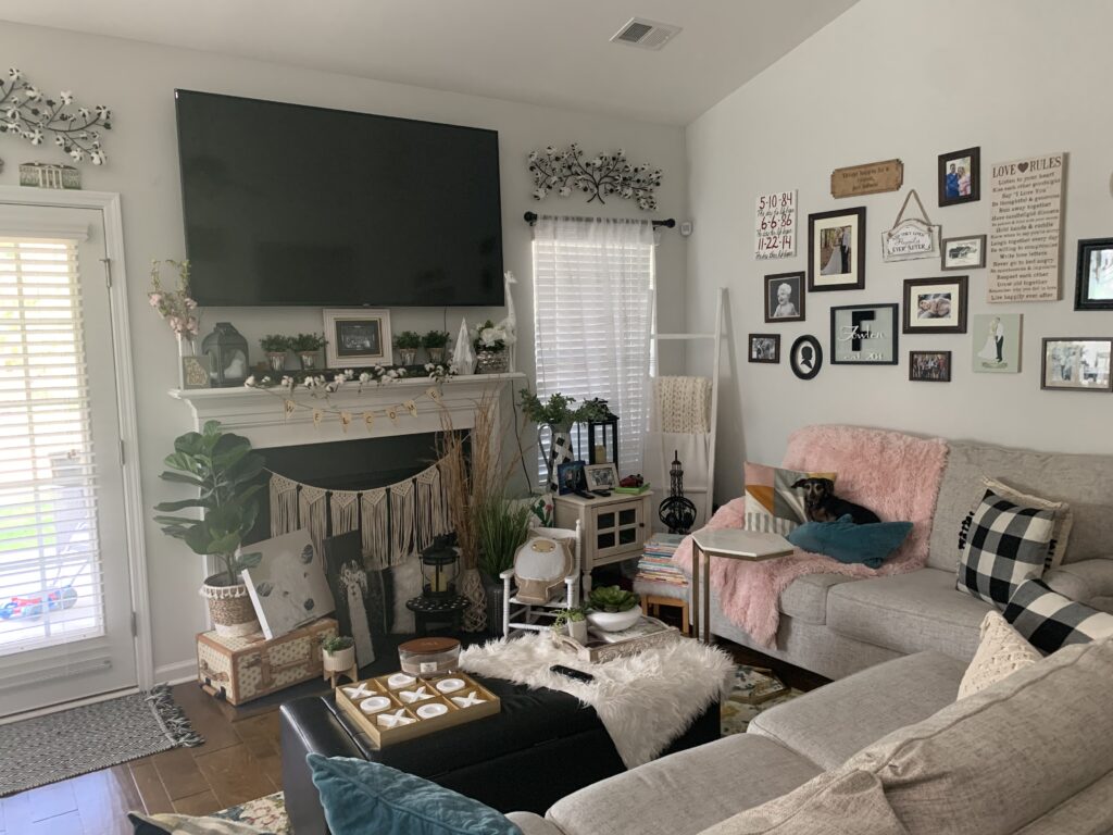 Being Mrs. Fowler, Making a House a Home, Boho Farmhouse Decor Ideas, Living Room